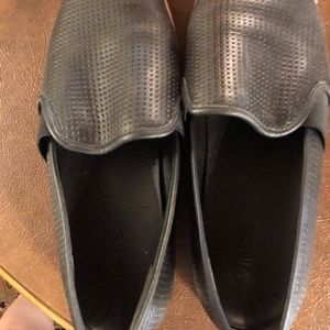 Women’s Vince black skate shoes